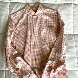 Medium southern shirt cotton club. Always dry cleaned.